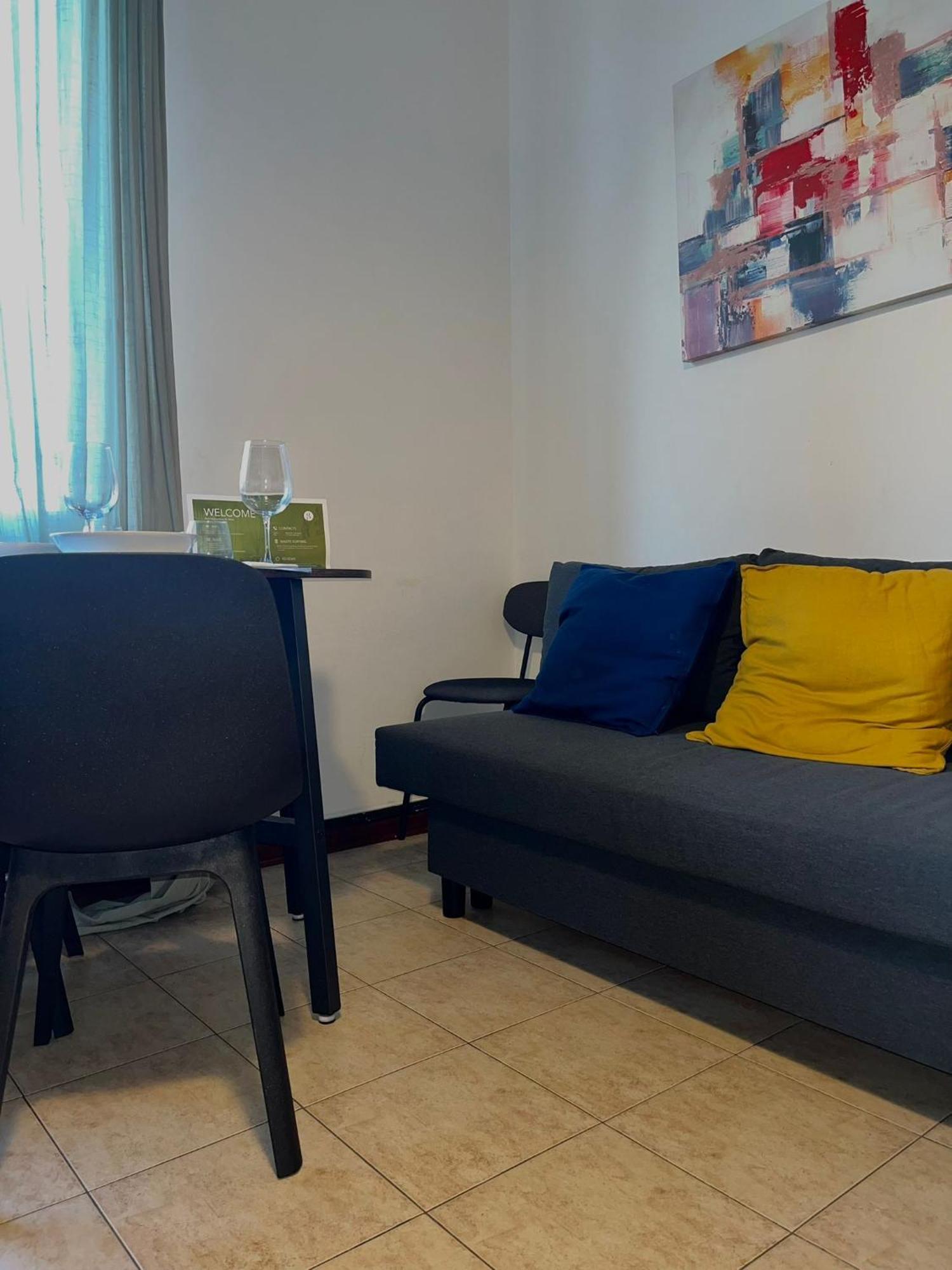 Guest Planet - Zona Bicocca Intero Appartamento ミラノ エクステリア 写真